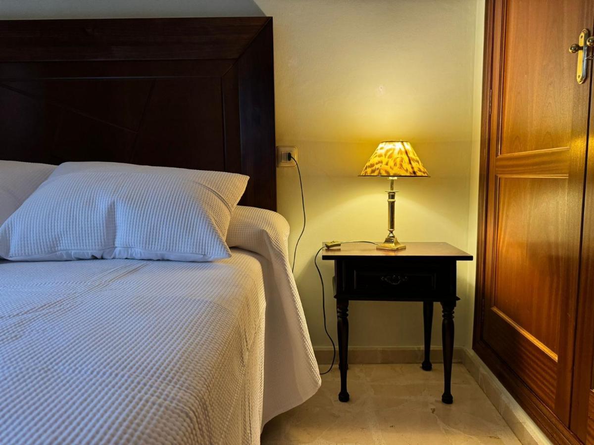 Apartamento Buen Pastor Con Parking Gratuito コルドバ エクステリア 写真